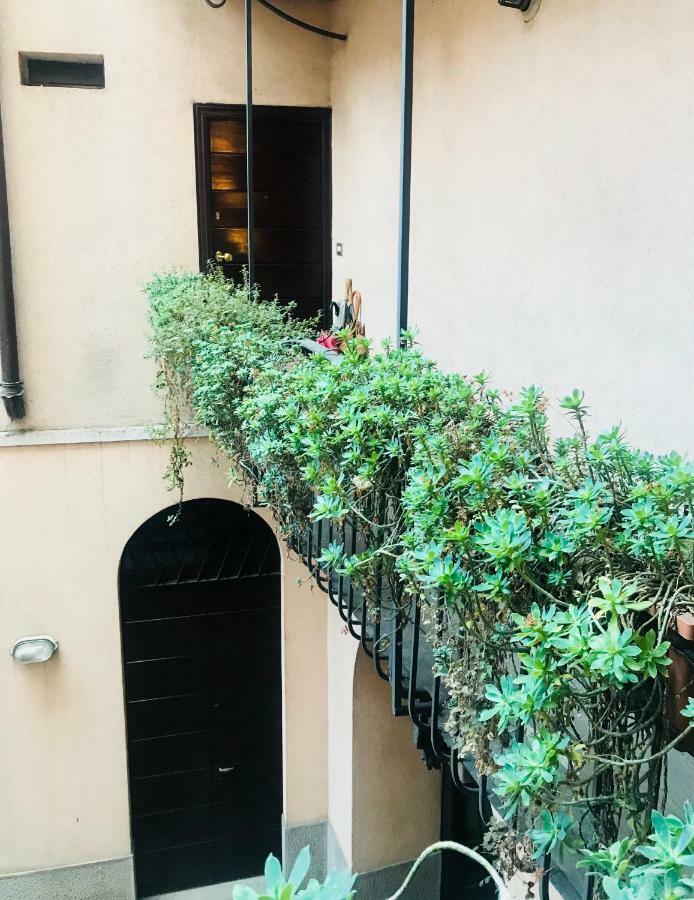 Comecasa Duomo - San Babila Lovely Apartment Milano Exterior foto