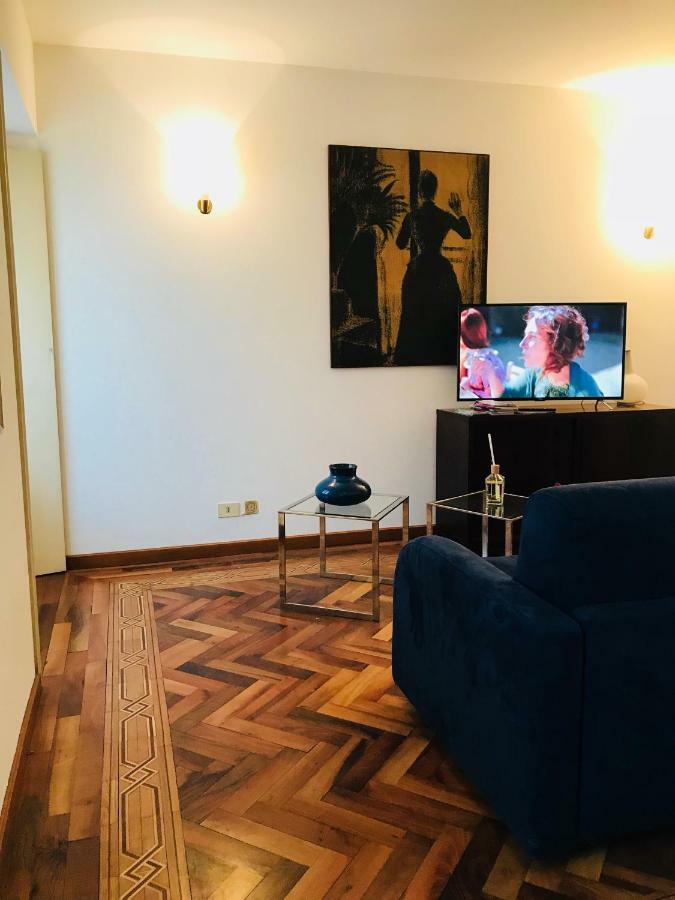 Comecasa Duomo - San Babila Lovely Apartment Milano Exterior foto